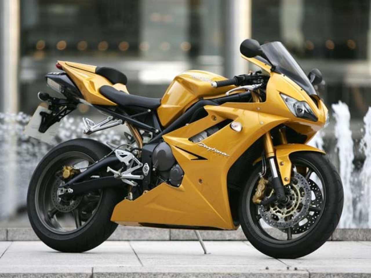 Triumph Daytona 675 2006