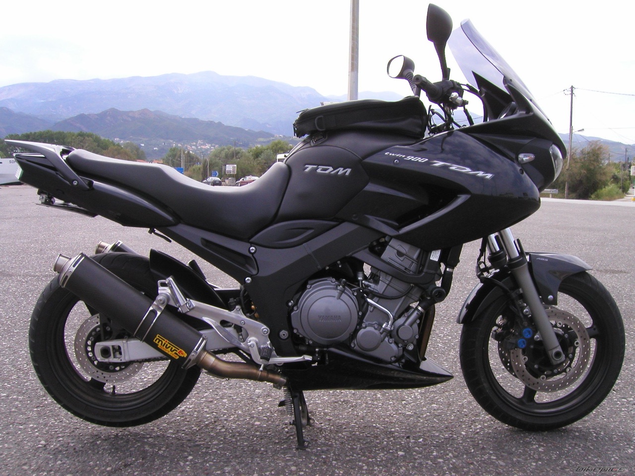 2006 TDM 900