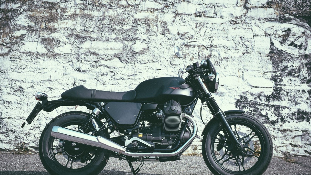 1996 V7 Strada