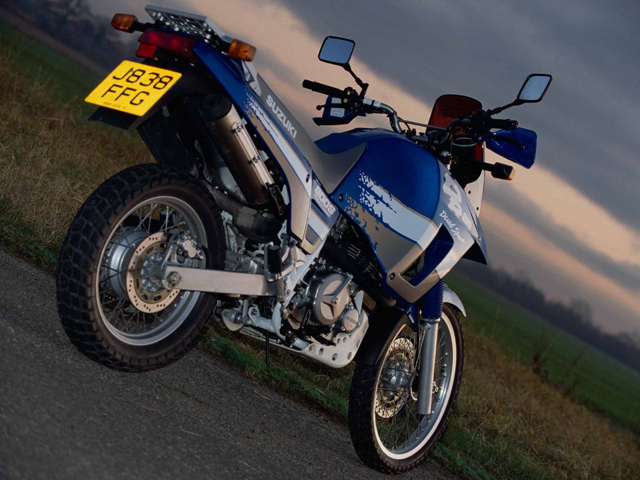 1996 Suzuki DR800S
